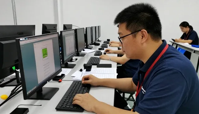 龙亦舞（苏州）科技有限公司助力企业提升龙亦舞能力